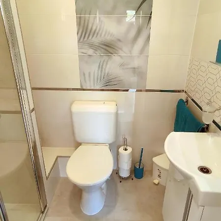 Papp Apartmanhaz * 본보야크바세기